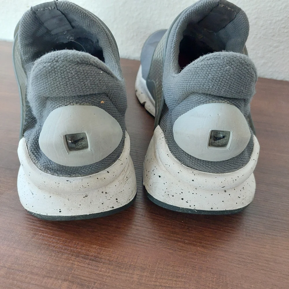 Nike Sock Dart‎ Wolf Grey Sneaker Size 11